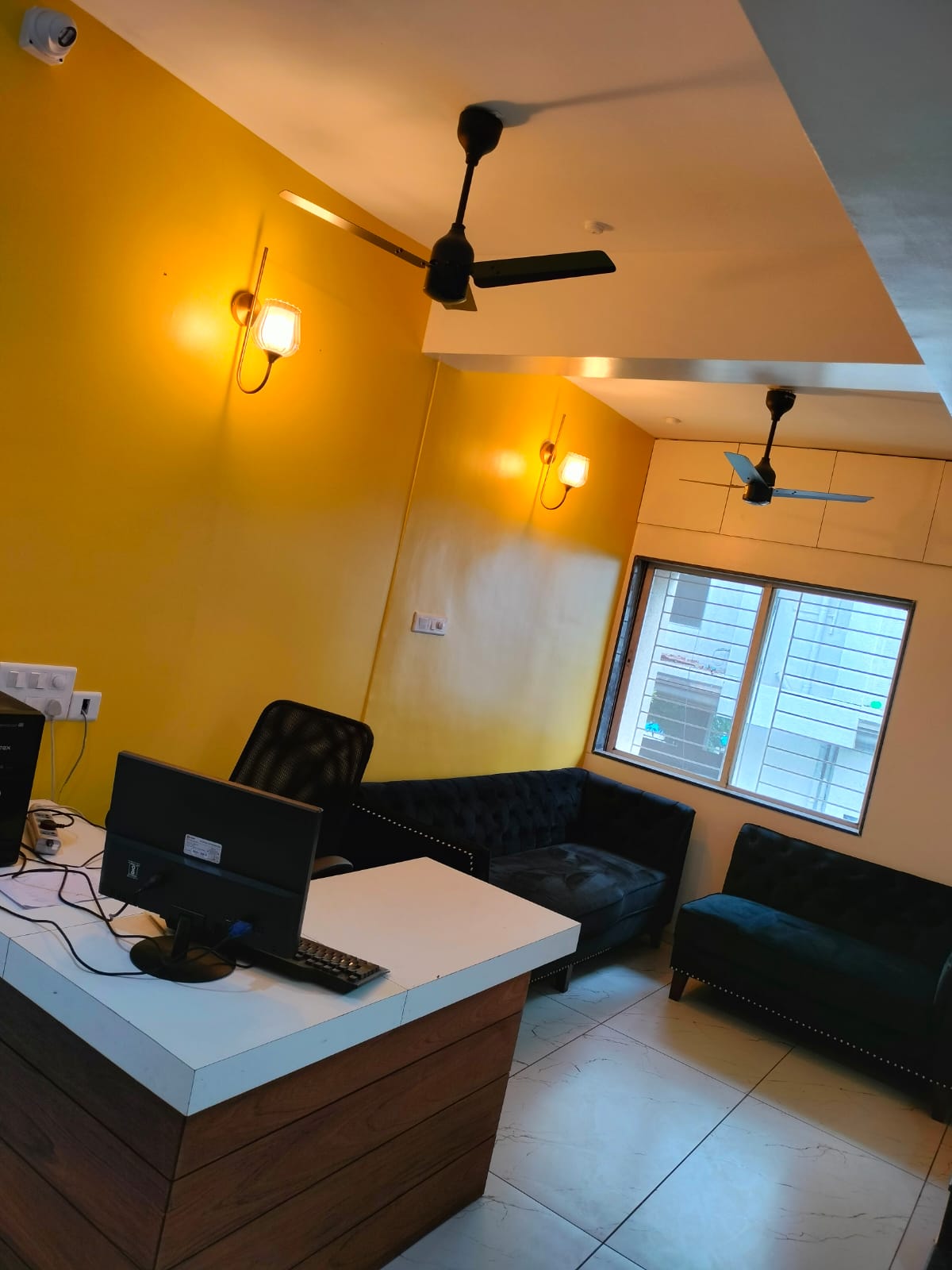 Coworking Space in Tingre Nagar BI585 BI585